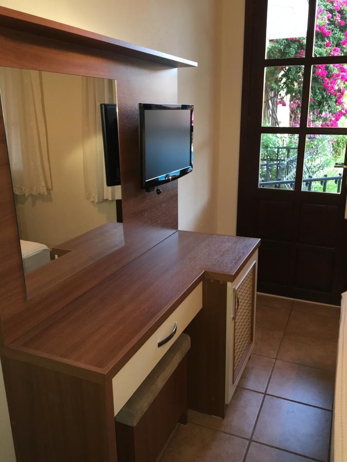 Goerkem Apart Otel Гёчек Экстерьер фото
